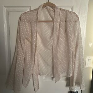 Cream Smak Parlour bellowed sleeve blouse